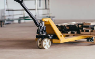 Why choose a manual pallet truck?